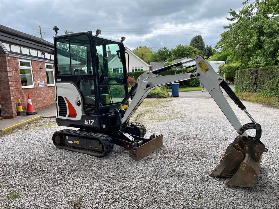 2023 Bobcat E17